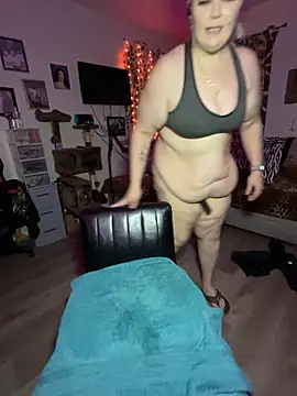 fatfabulous1981 online show from 01-24-25, 08:02