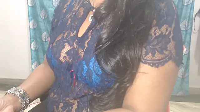 Sophia your online show from 05-18-26, 05:19