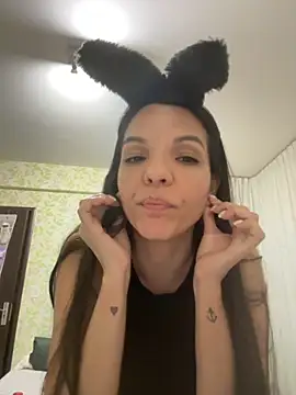 Snapshot of samilux5 chatting on 10-20-25, 02:56 samilux5 online show from 10-20-25, 02:56