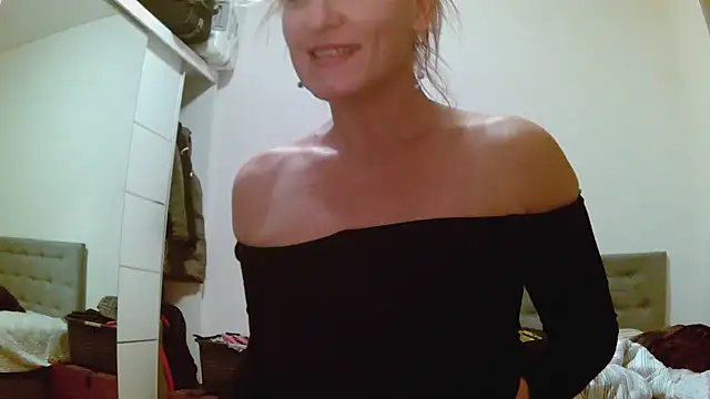 Sexyycattt online show from 01-17-25, 01:04