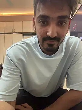 Snapshot of hornyguy271192 chatting on 01-06-26, 06:22 hornyguy271192 online show from 01-06-26, 06:22