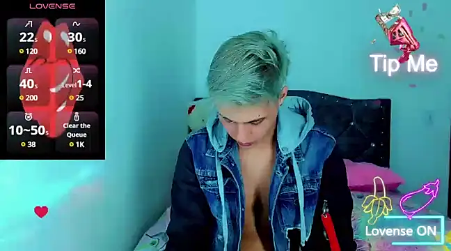 Liamscott  online show from 01-25-25, 04:23