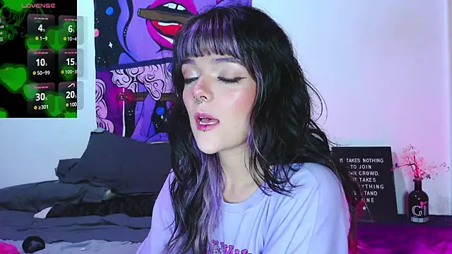 purple em69 online show from 12-11-24, 03:56