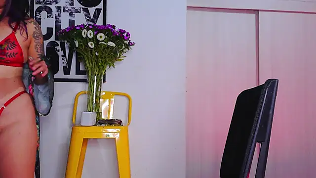 purple em69 online show from 10-16-25, 06:47