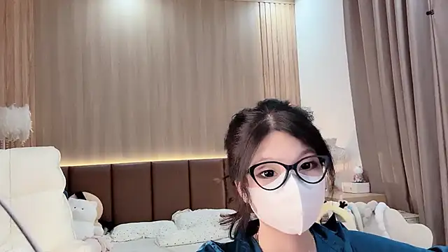 Jennie Spa online show from 09-26-25, 02:21
