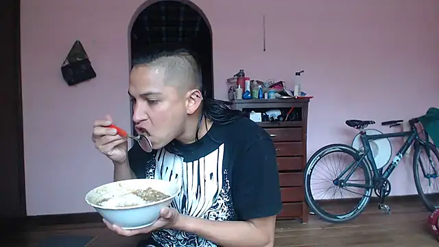 Snapshot of CoreAlejito chatting on 03-12-25, 03:07 CoreAlejito online show from 03-12-25, 03:07