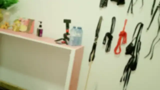 Snapshot of KikiBBW chatting on 02-20-25, 11:10 KikiBBW online show from 02-20-25, 11:10