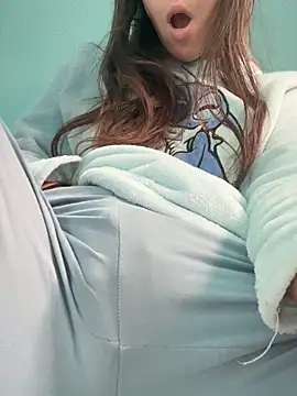 rossana99  online show from 10-19-25, 01:56