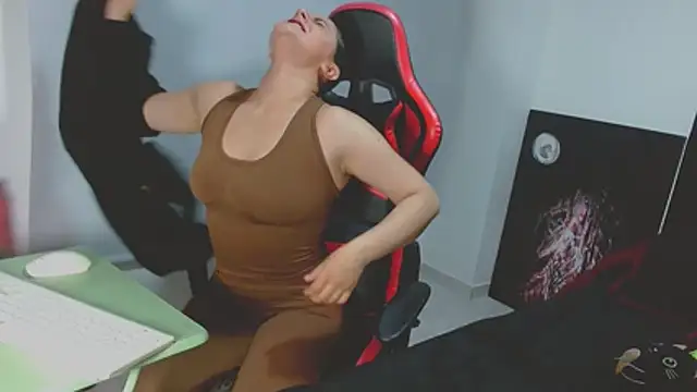 Noamartin  online show from 04-06-26, 11:38