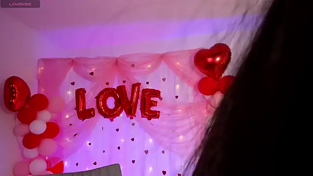 Snapshot of katherin_smith_ chatting on 03-01-26, 01:07 katherin smith online show from 03-01-26, 01:07