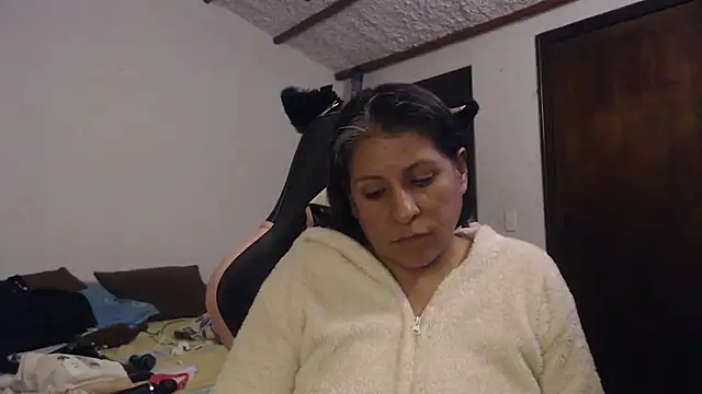 LucifernandaSw online show from 05-29-26, 08:56