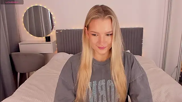 CassieRayss online show from 03-13-26, 09:38