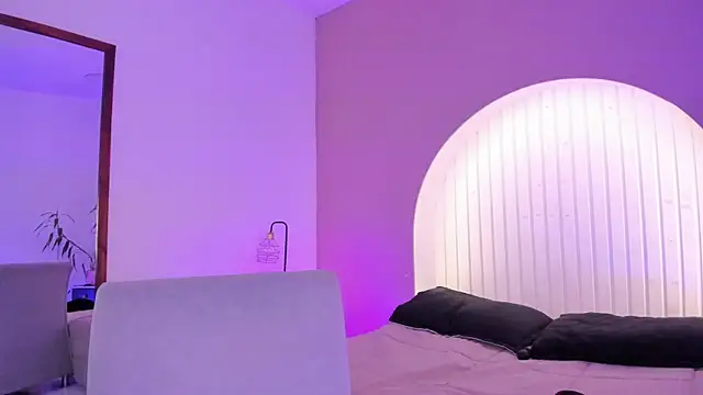 martina duque  online show from 04-07-26, 06:19