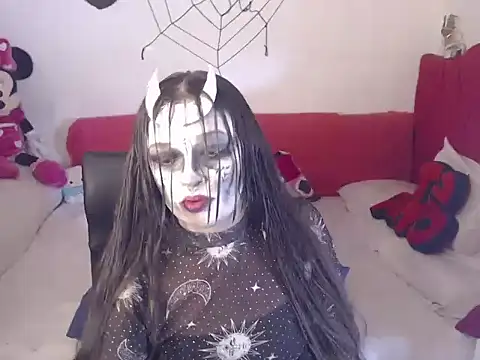 Snapshot of Angela_18honey chatting on 11-01-25, 12:18 Angela 18honey online show from 11-01-25, 12:18