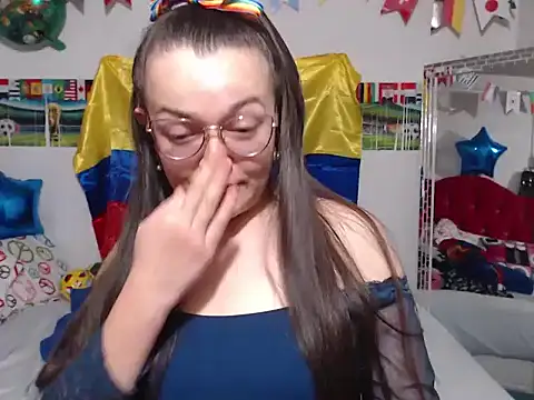 Angela 18honey online show from 07-05-26, 04:07