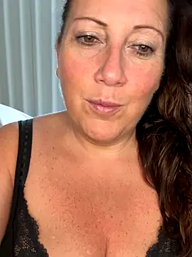 xsexycurvymilf online show from 10-05-25, 01:20