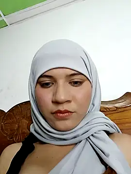 hanaa 18 online show from 02-07-25, 01:15