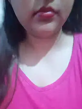 Snapshot of _Redwine_ chatting on 02-13-25, 09:06 Redwine online show from 02-13-25, 09:06