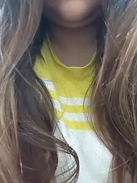 Snapshot of _Redwine_ chatting on 03-04-25, 01:34 Redwine online show from 03-04-25, 01:34