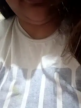 Snapshot of _Redwine_ chatting on 03-12-25, 11:44 Redwine online show from 03-12-25, 11:44