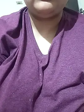 Snapshot of _Redwine_ chatting on 11-05-25, 09:20 Redwine online show from 11-05-25, 09:20