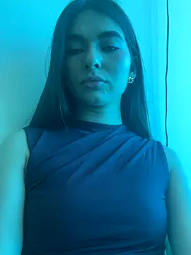 Snapshot of Coralinee_01 chatting on 11-21-25, 03:11 Coralinee 01 online show from 11-21-25, 03:11