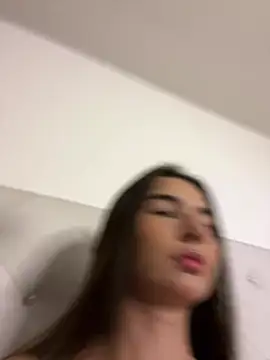 Coralinee 01 online show from 04-19-26, 08:44