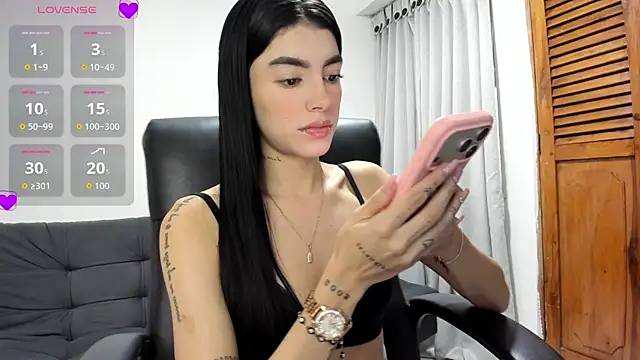 Snapshot of MerySummer chatting on 02-16-26, 09:11 MerySummer online show from 02-16-26, 09:11