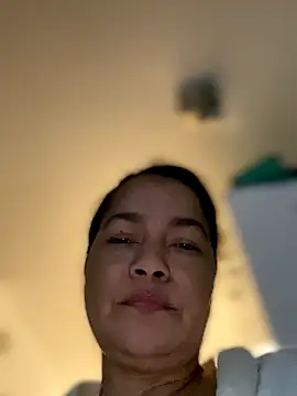 Snapshot of Jlo_69 chatting on 11-17-25, 12:11 Jlo 69 online show from 11-17-25, 12:11