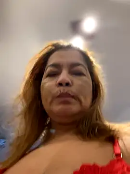 Snapshot of Jlo_69 chatting on 11-18-25, 12:42 Jlo 69 online show from 11-18-25, 12:42