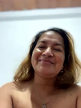 Snapshot of Jlo_69 chatting on 01-14-26, 03:12 Jlo 69 online show from 01-14-26, 03:12