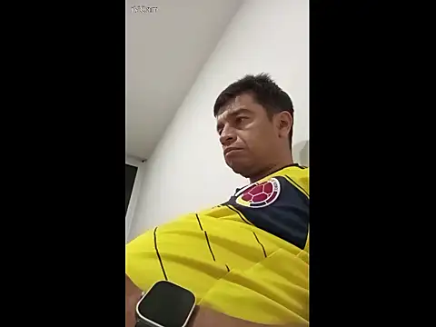 perxxxeo  online show from 10-06-25, 12:19