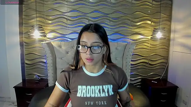 Snapshot of Andreita_Jones chatting on 01-19-25, 12:17 Andreita Jones online show from 01-19-25, 12:17