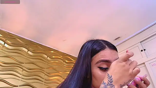 Snapshot of Andreita_Jones chatting on 04-28-26, 11:59 Andreita Jones online show from 04-28-26, 11:59