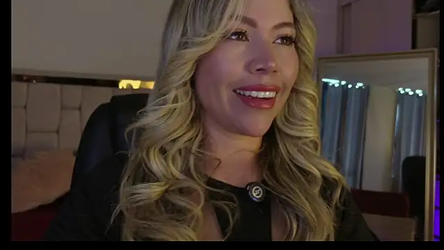 Snapshot of Ammy_Castro chatting on 07-11-26, 10:22 Ammy Castro online show from 07-11-26, 10:22