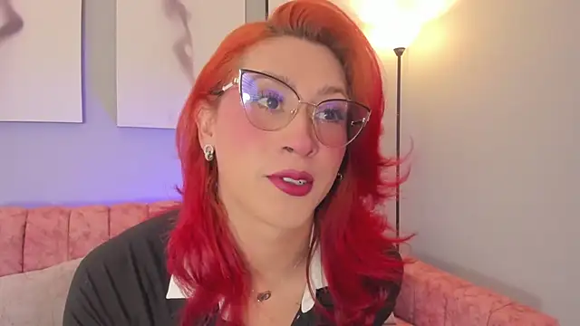 Snapshot of Juliana_Saenzz chatting on 09-18-25, 11:45 Juliana Saenzz online show from 09-18-25, 11:45