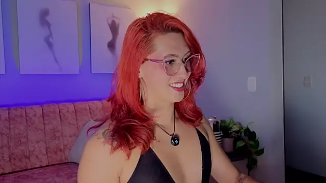 Snapshot of Juliana_Saenzz chatting on 11-12-25, 10:20 Juliana Saenzz online show from 11-12-25, 10:20