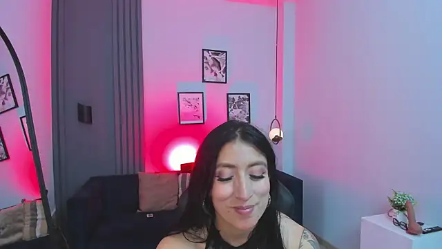 kira moon   online show from 03-19-26, 08:57