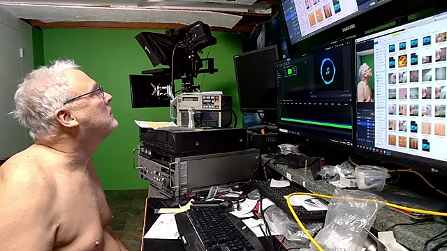 ButtCrackShowing-OOPS online show from 03-13-26, 02:18