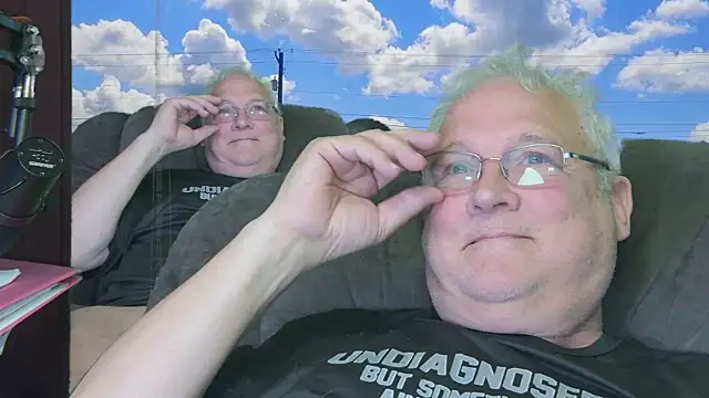 ButtCrackShowing-OOPS online show from 05-15-26, 03:02