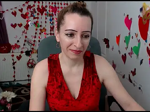 Snapshot of EvelynAngell chatting on 03-23-25, 06:58 EvelynAngell online show from 03-23-25, 06:58