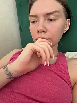Lisaaa Alisa online show from 06-06-26, 10:09