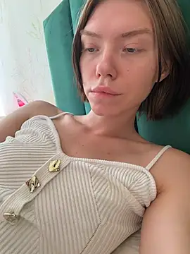 Lisaaa Alisa online show from 07-22-26, 04:37