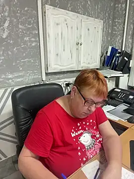 Snapshot of Klio5678 chatting on 06-16-26, 08:33 Klio5678 online show from 06-16-26, 08:33