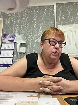 Snapshot of Klio5678 chatting on 07-26-26, 09:49 Klio5678 online show from 07-26-26, 09:49