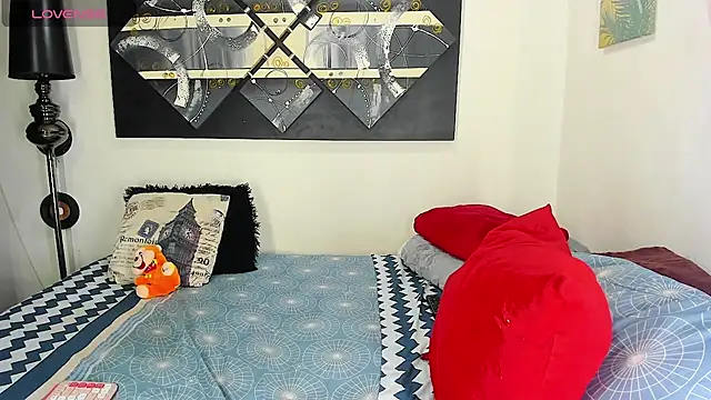 SARAMISHA online show from 02-08-26, 03:32