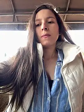 Snapshot of LittleDoll___ chatting on 01-26-25, 03:36 LittleDoll online show from 01-26-25, 03:36