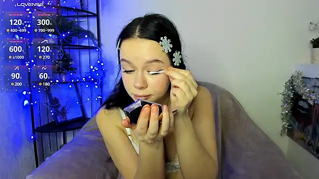 Lori  Hell online show from 12-26-24, 03:16