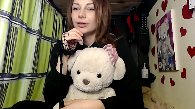 Snapshot of HarleyQuinn_69 chatting on 12-27-24, 04:21 HarleyQuinn 69 online show from 12-27-24, 04:21