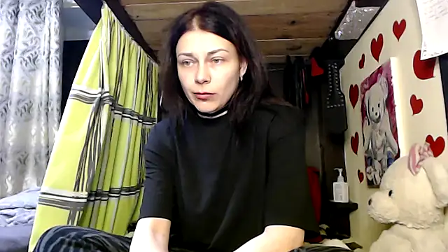 Snapshot of HarleyQuinn_69 chatting on 03-04-25, 09:00 HarleyQuinn 69 online show from 03-04-25, 09:00